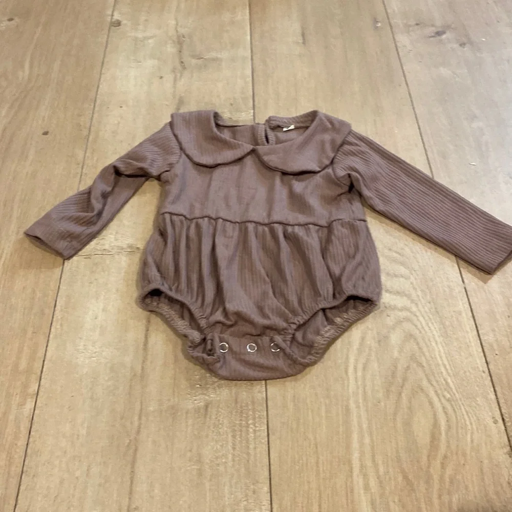 Girls Ribbed Long Sleeve Collar Romper Dusty rose brown Bodysuit 0/3m Peter Pan